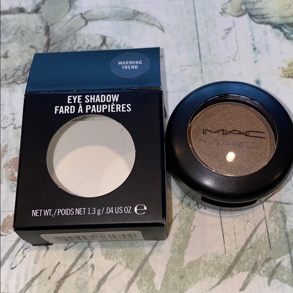 MAC COSMETICS BNIB WARMING TREND Veluxe eyeshadow - Picture 2 of 5